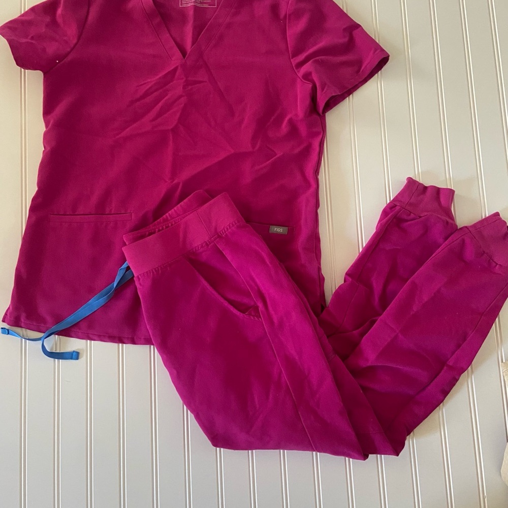 FIGS Raspberry Sorbet Set